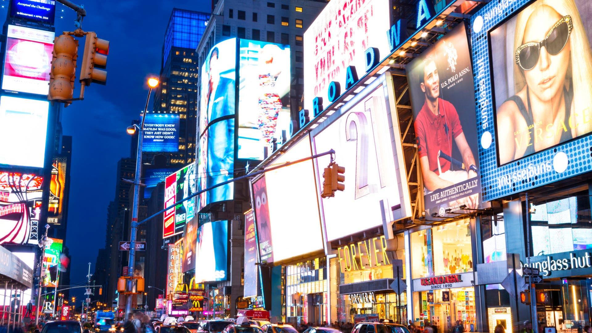 How to Create a Digital Signage Content Strategy